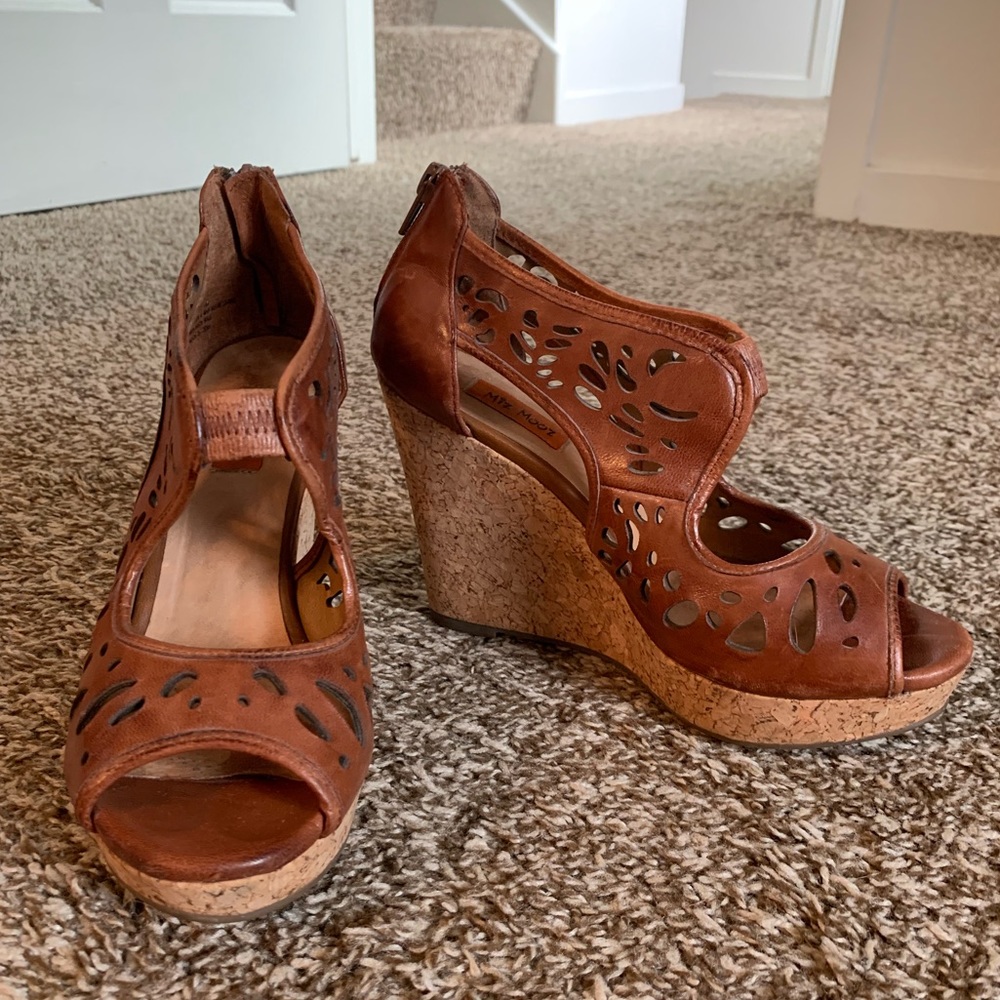 Mix mooz wedge shoes